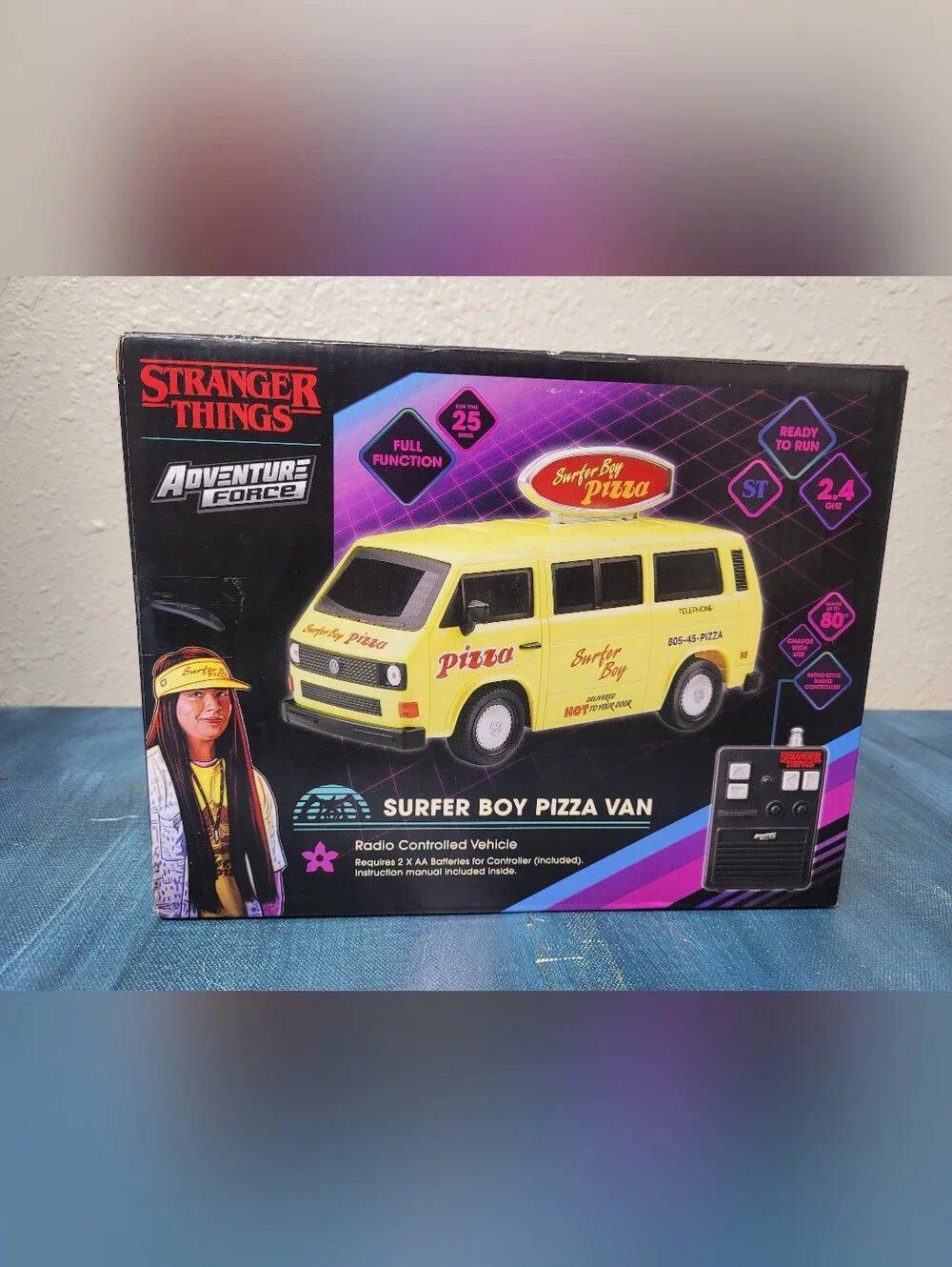 Stranger Things Surfer Boy Pizza Van Radio Controlled Vehicle